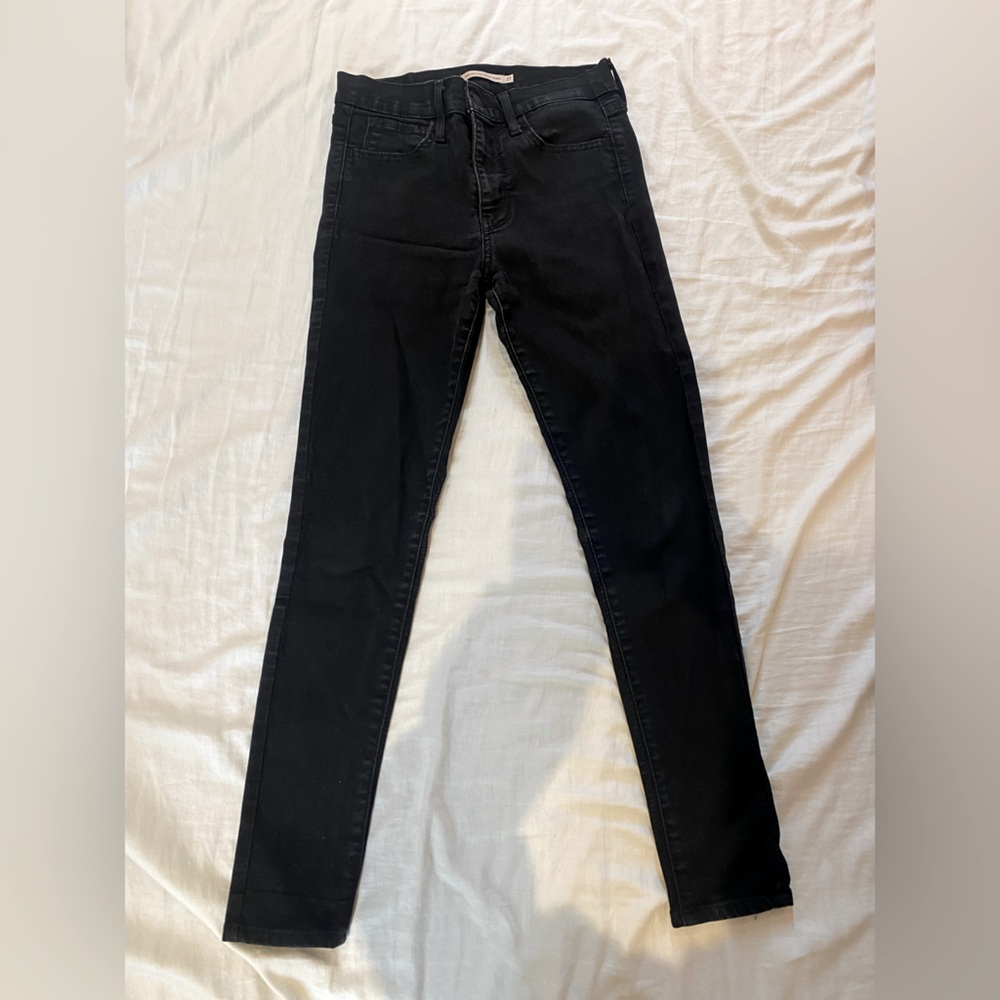 Levi’s 720 High Rise Super Skinny Jeans